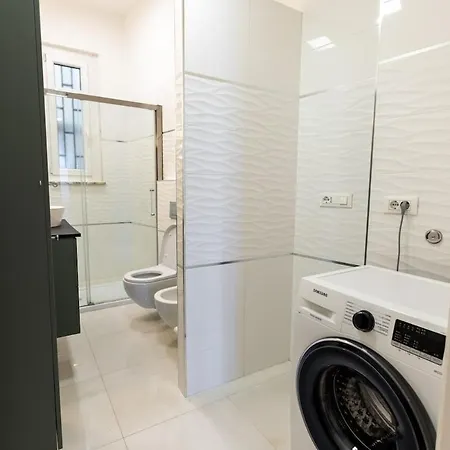 Casa Beatrice Excellent Location Near The Polytechnic Apartamento